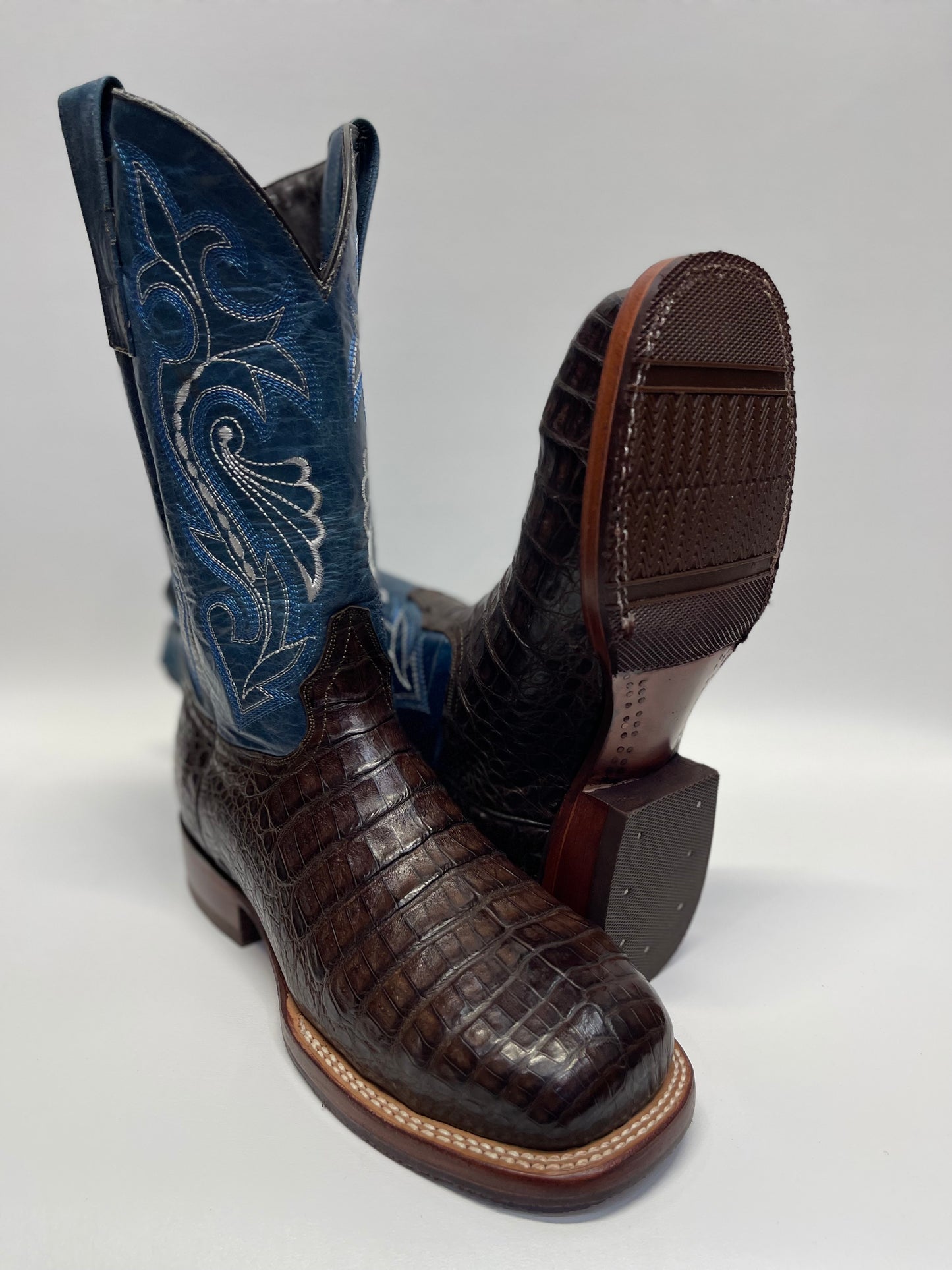 Men’s genuine caiman belly brown