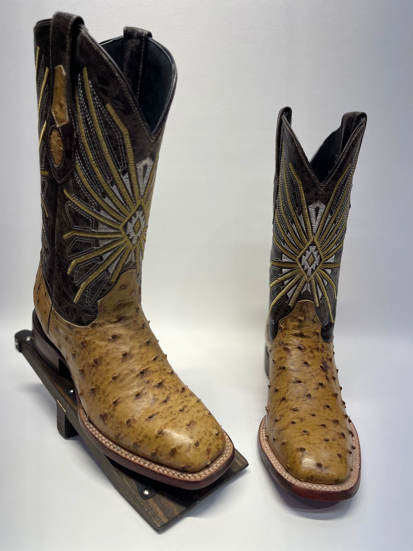 Men’s Paja Mack Full Quill Ostrich Dallas Toe Exotic Boot