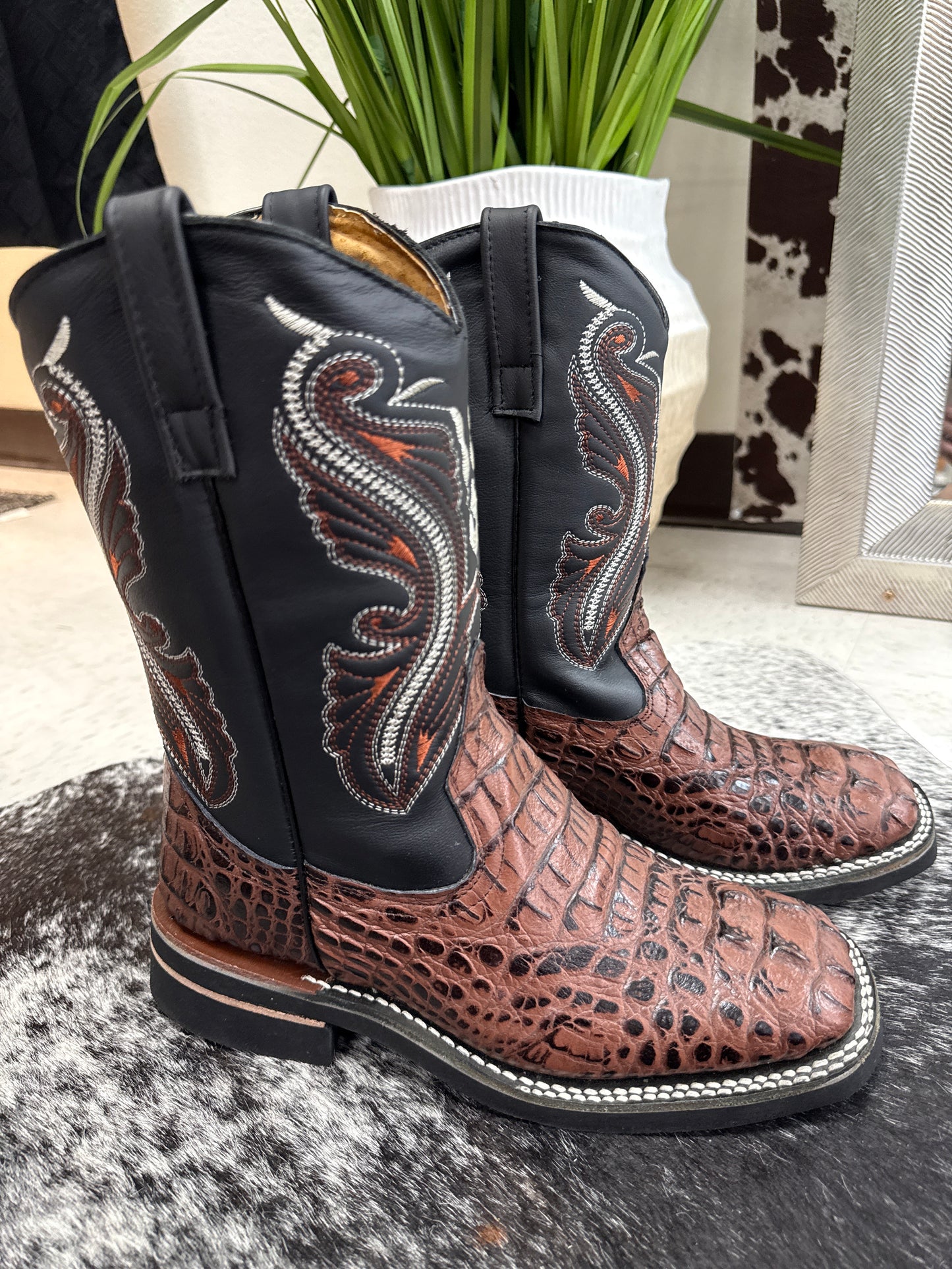 Men’s Exotic Print Cowboy Boots – Square Toe