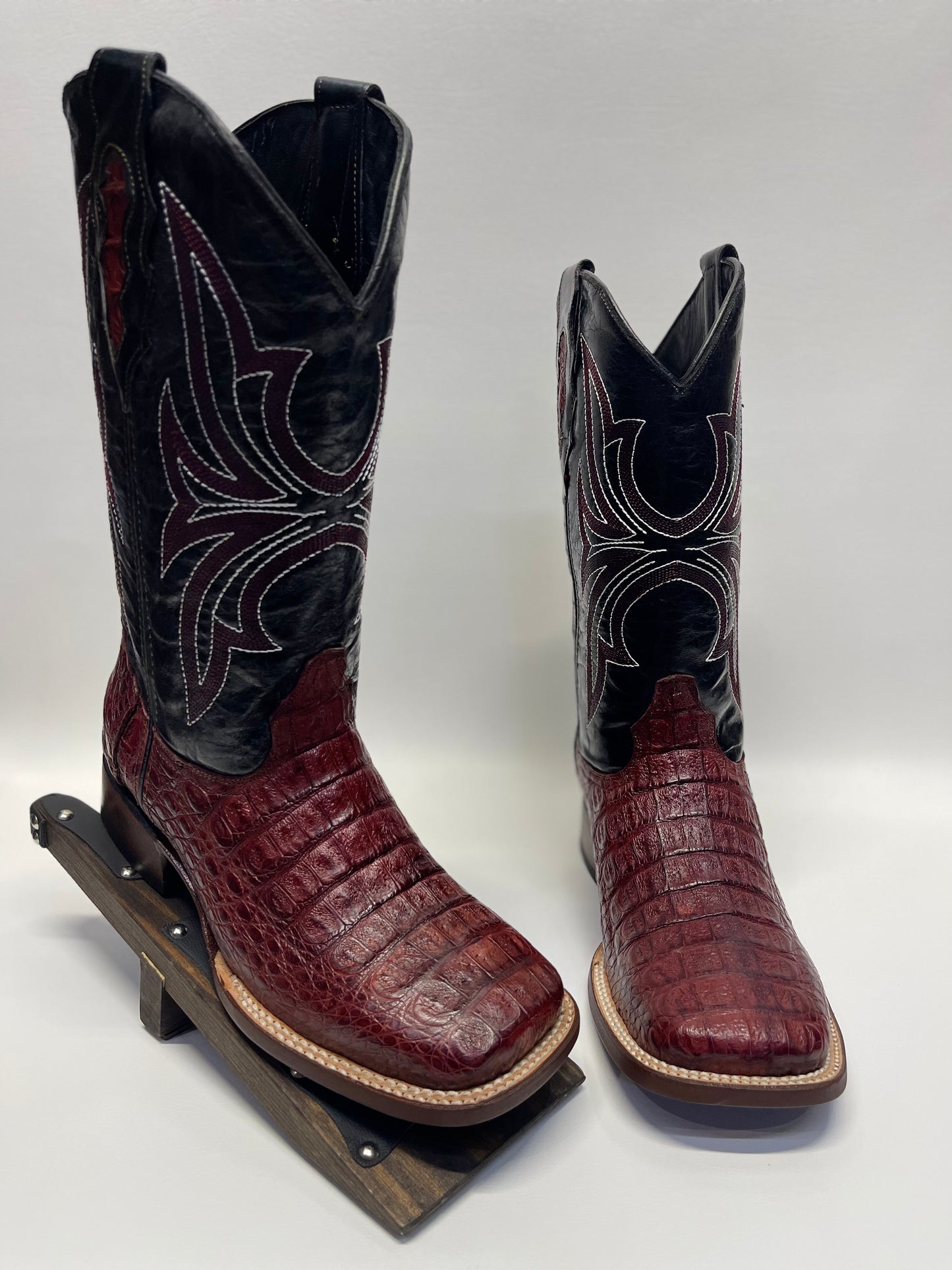 Men’s Genuine Exotic Caiman Back Wine Color