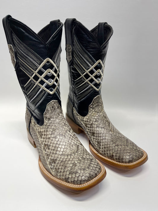 Men’s Genuine Exotic Diamond back Rattlesnake Natural colorr