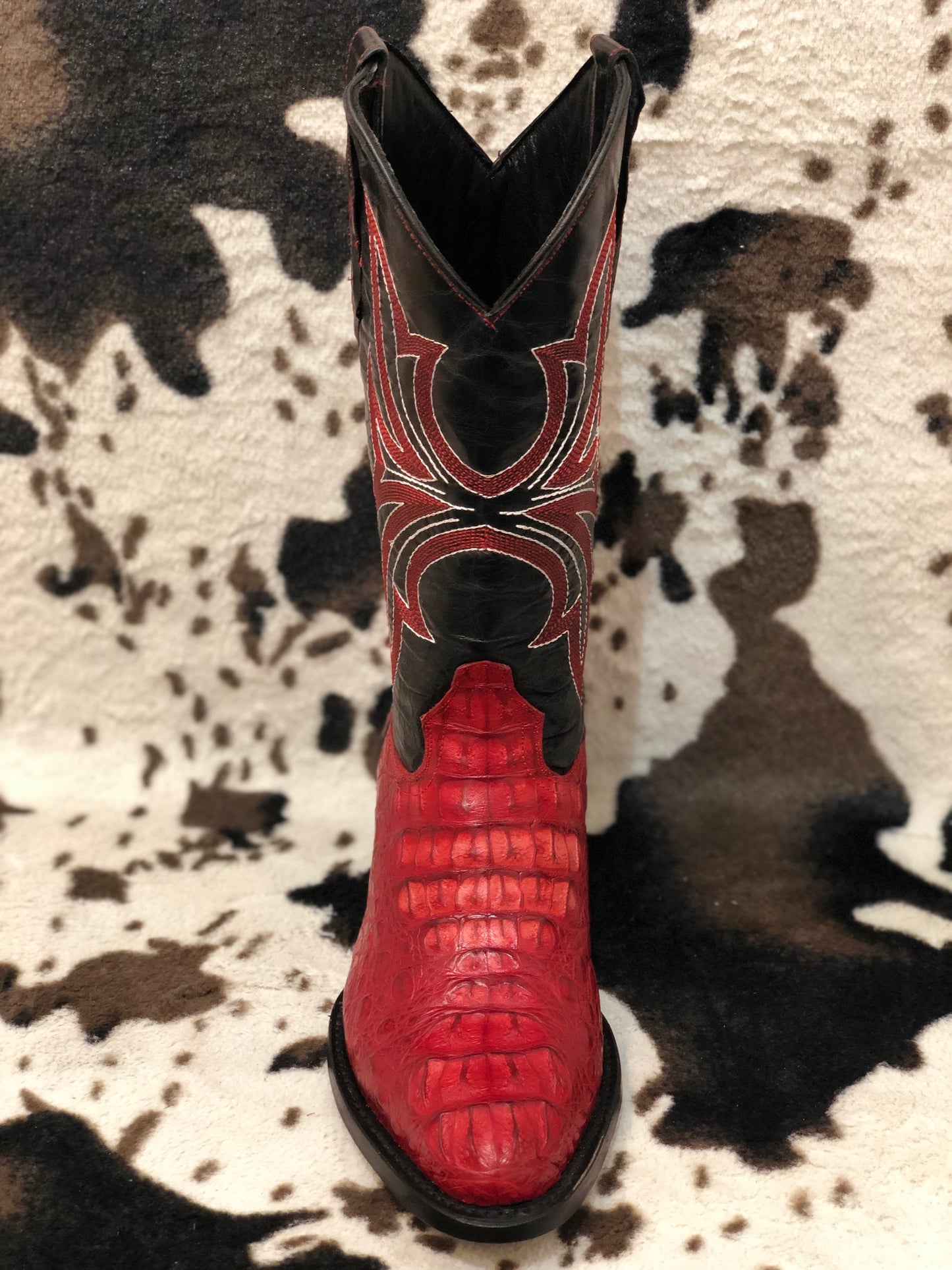 Men’s Genuine Exotic Caiman Neck Red