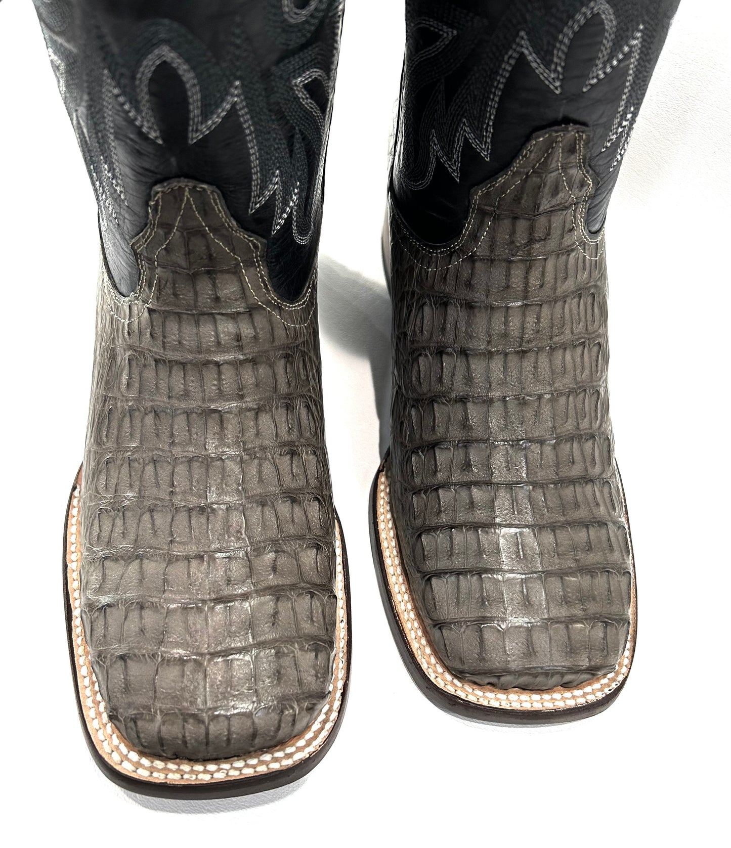 Men’s Genuine Exotic Caiman Back Grey