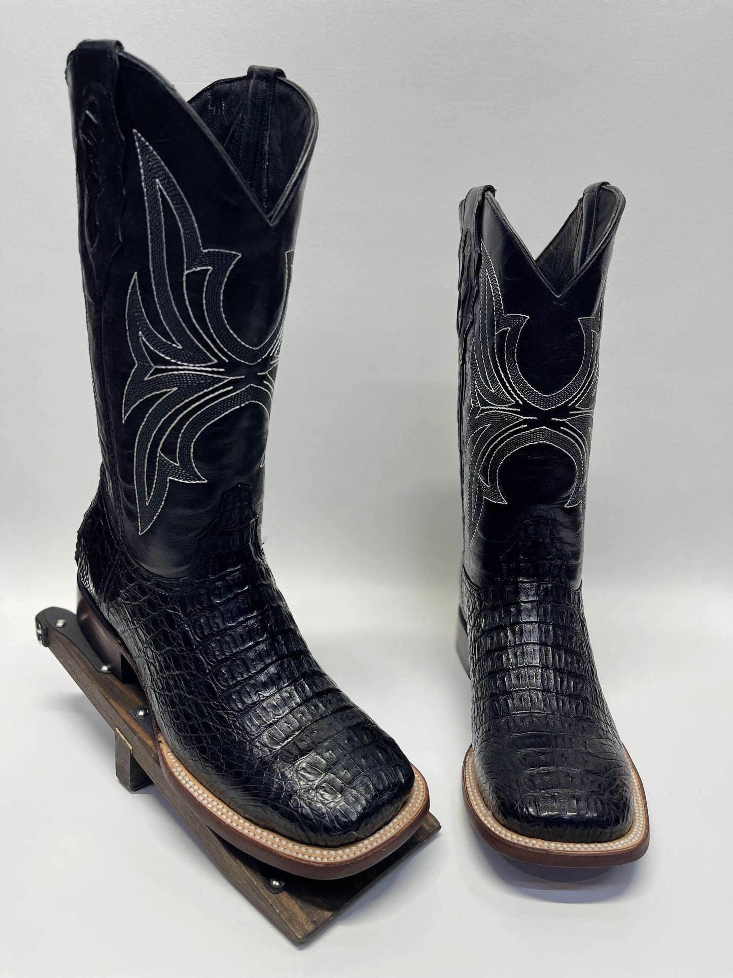 Men’s Genuine Exotic Back Caiman Black