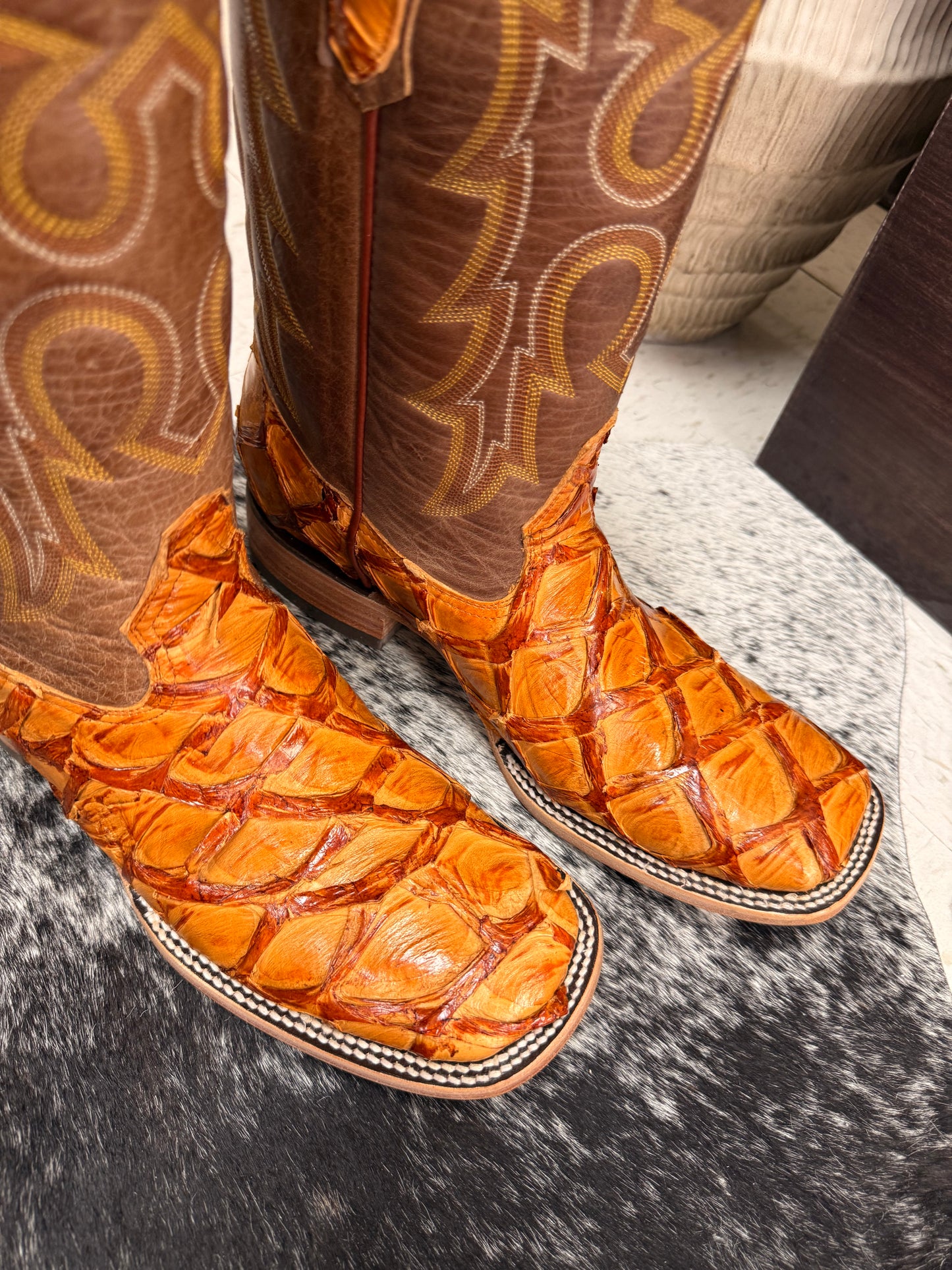 Men’s Pirarucu Square-Toe Boots