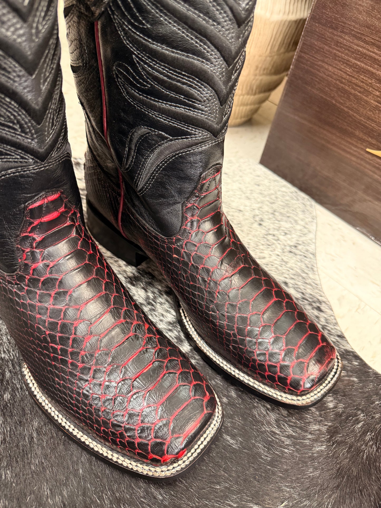 Men’s Python Exotic Black and Red Boots Square-Toe