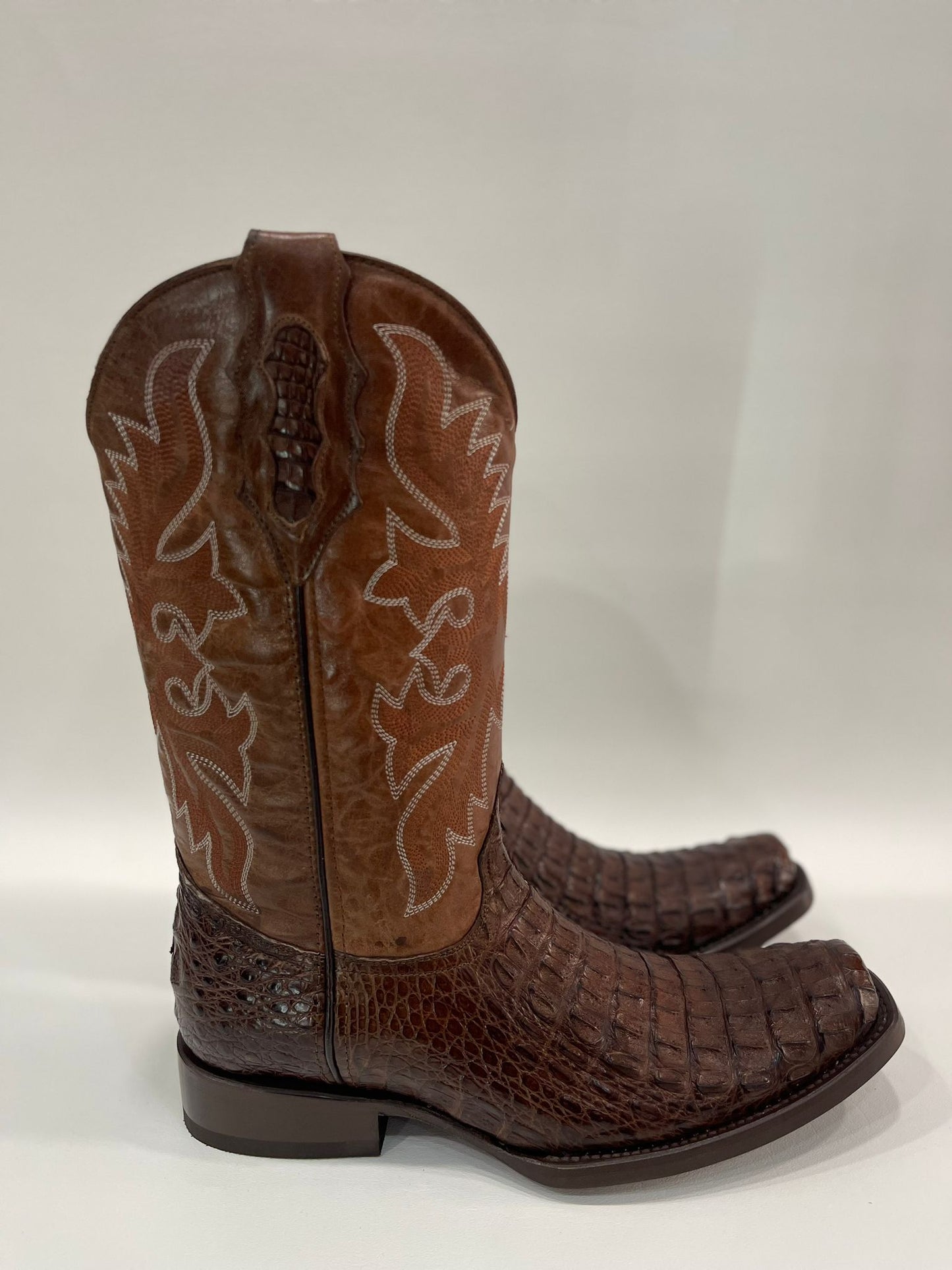 Men’s Genuine Exotic Caiman Back  Brown