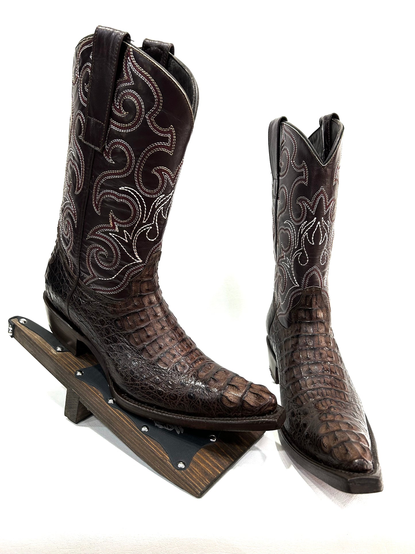 Men’s genuine caiman neck brown