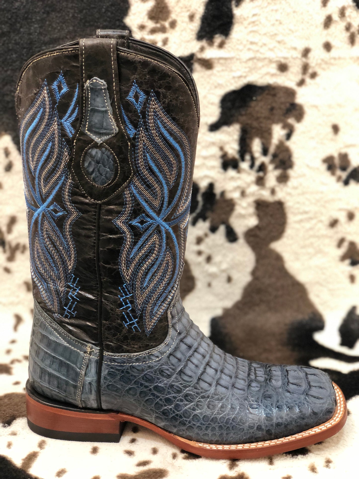 Men’s Genuine Exotic Caiman Neck Blue