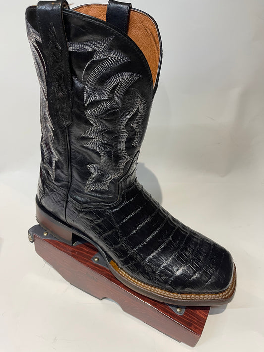 Men’s Dan post Black Caiman Belly