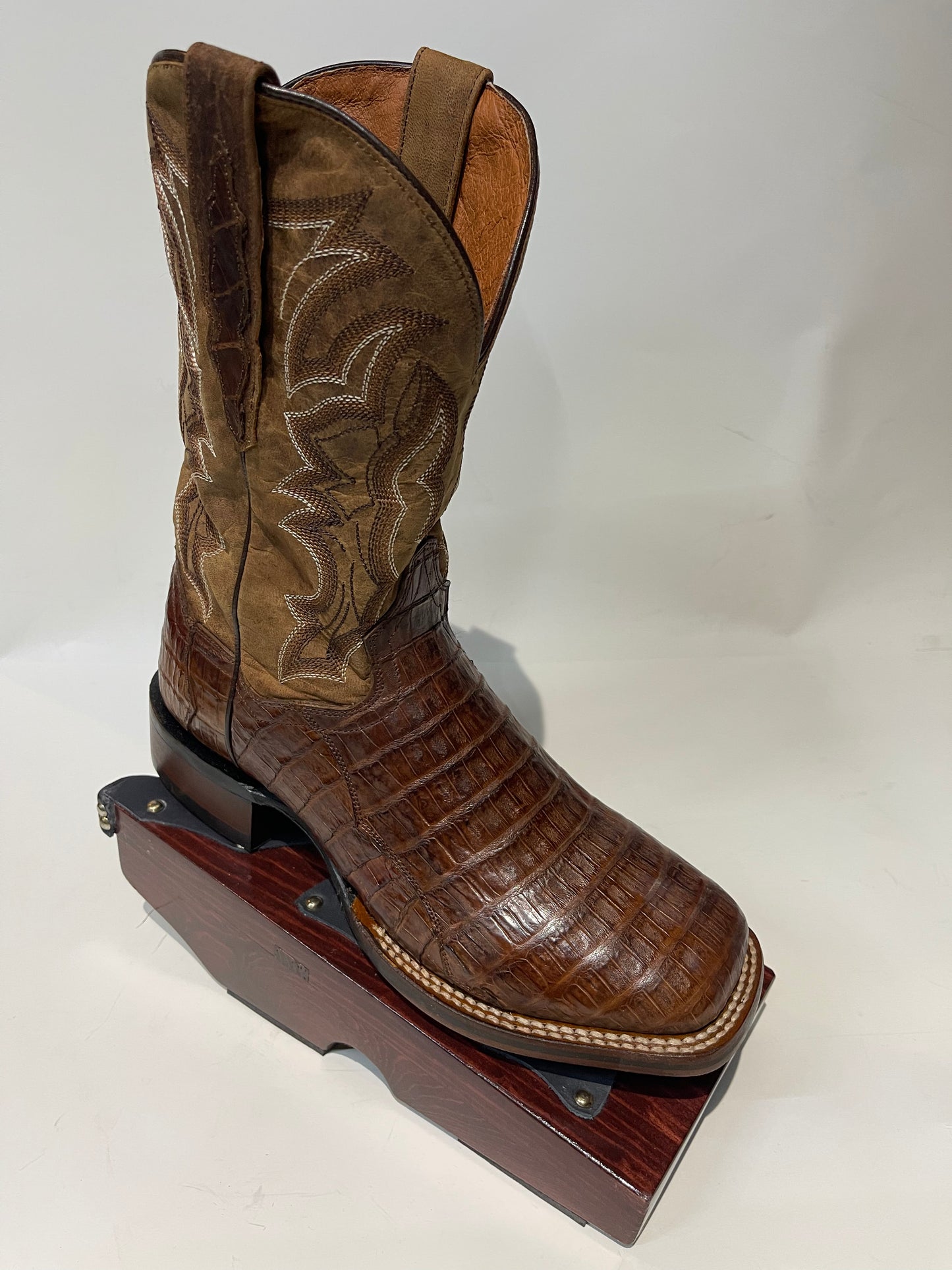 Men’s genuine caiman belly brown